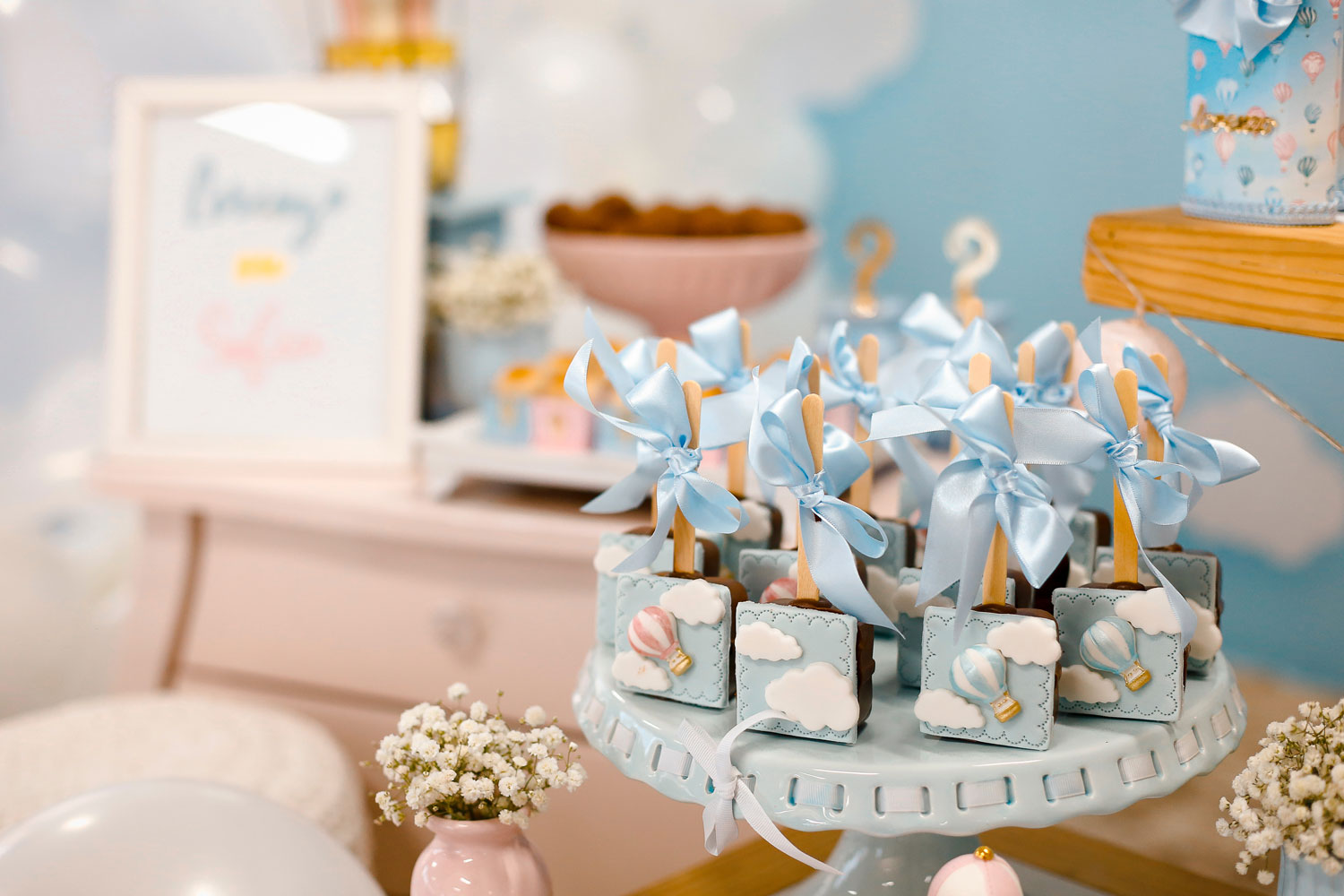 13+ Newborn Baby Gift Basket Ideas Under a Budget